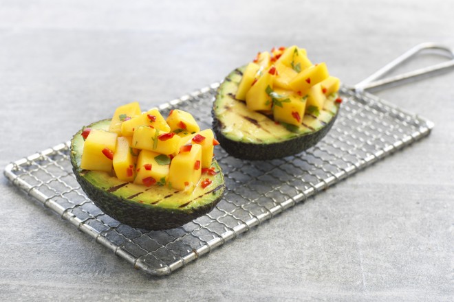 Grillet avokado med mango og chili Oppskrift