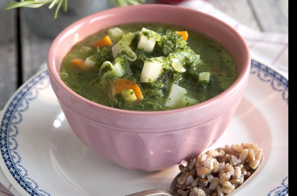 Grønn suppe med helkorn Oppskrift