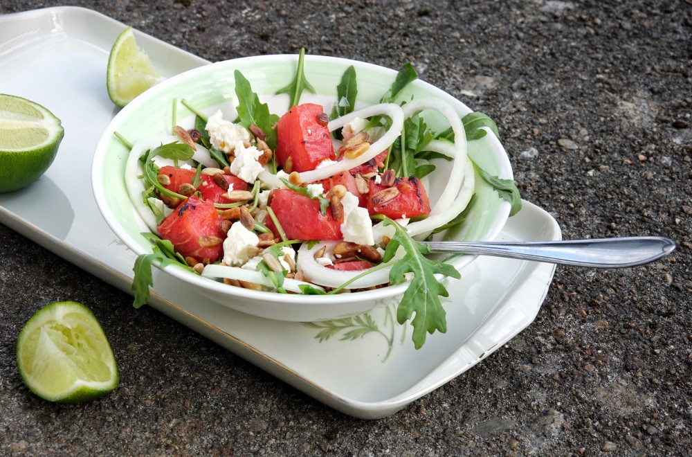 Salat med grillet vannmelon  Oppskrift