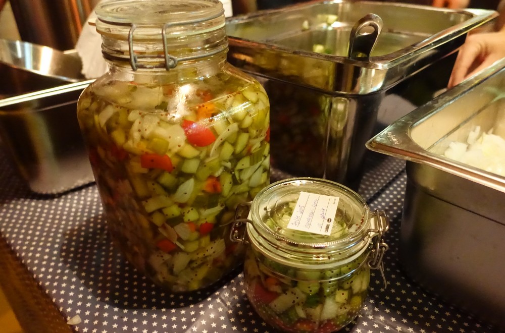 Sweet pickle relish (agurkmix) Oppskrift
