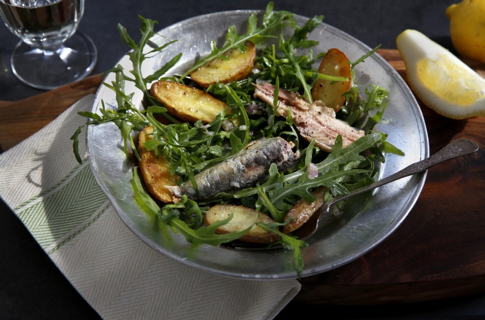 Viestads salat med sardiner og potet Oppskrift