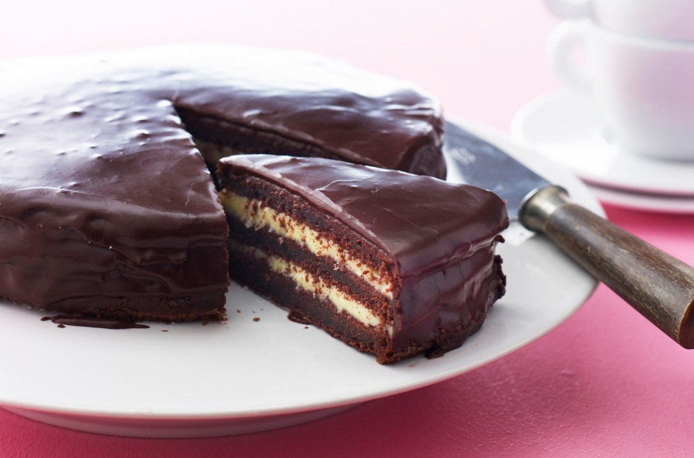 Sjokoladekake med smørkrem Oppskrift